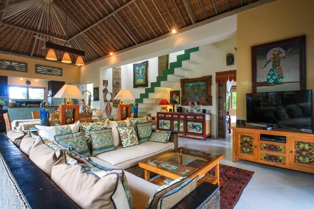 Villa Semua Suka/Ubud/2 Bd/2Bath/Ac/Pool